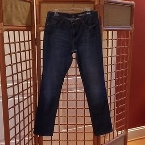 NY&C Dark wash denim jean.